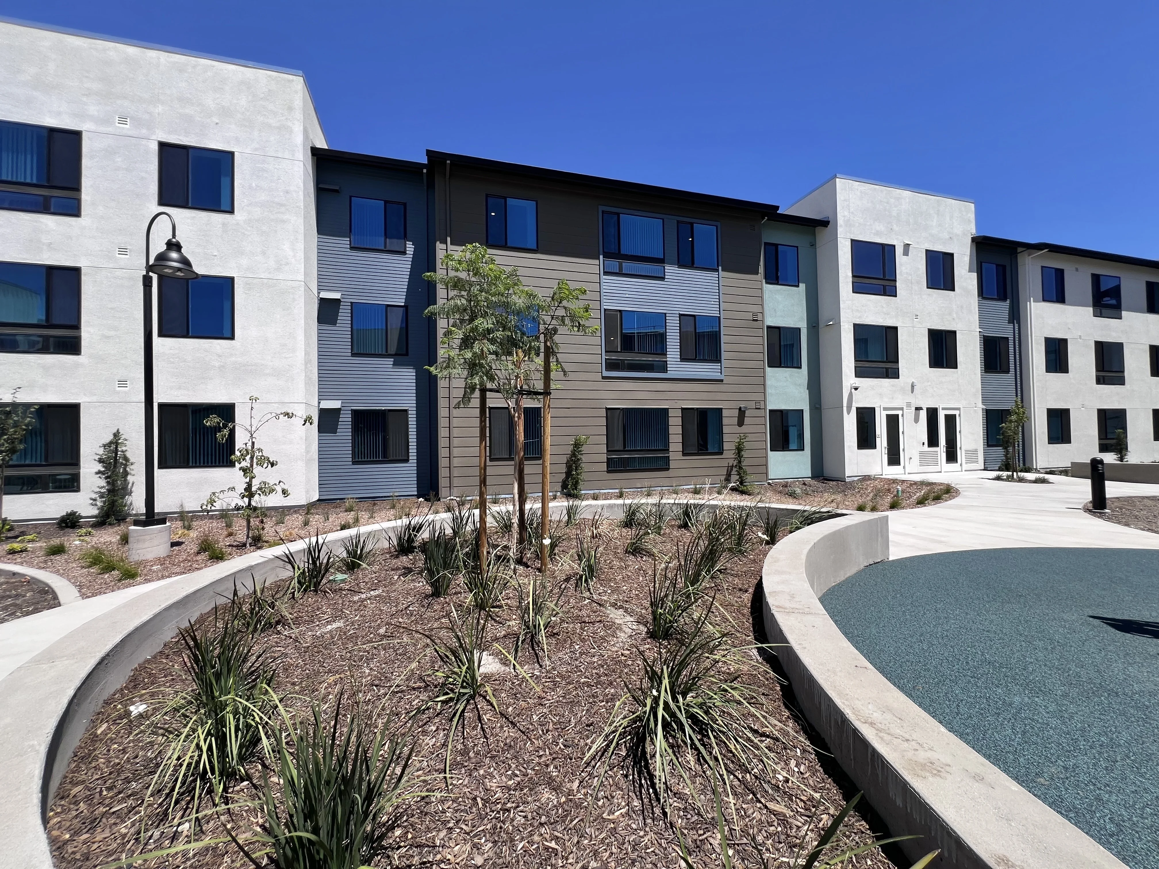 Apartments on Alves Lane · Bay Point photo 5